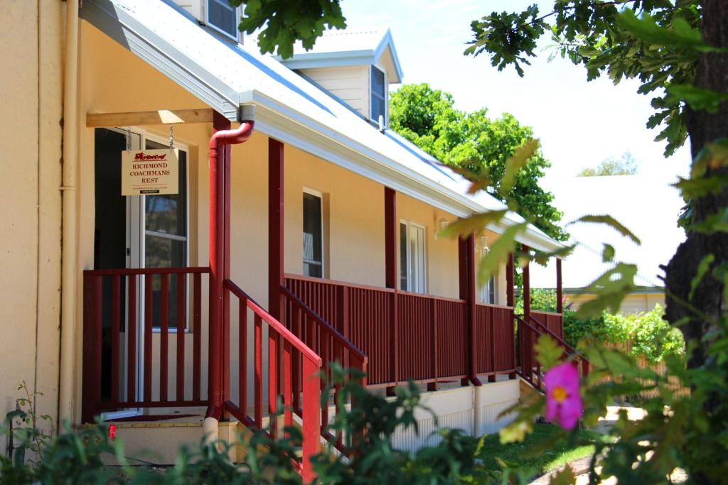 Richmond Coachmans Rest Review