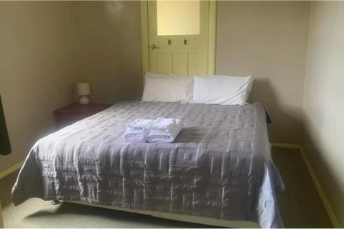 Royal Hotel Capertee - About Your Stay