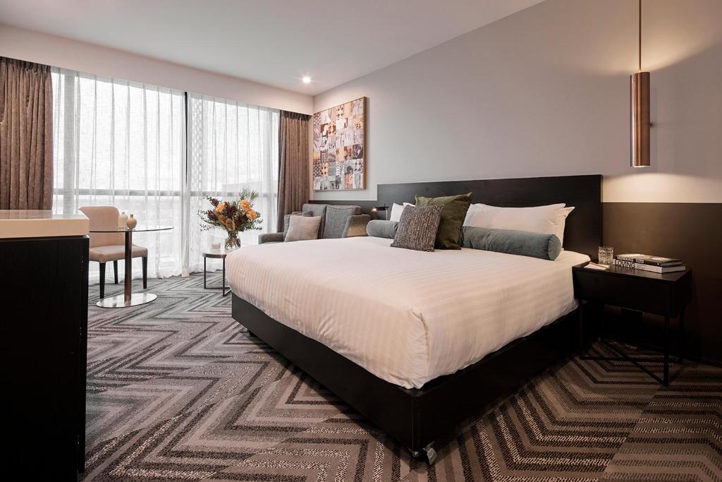 Rydges Perth Kings Square - About Your Stay
