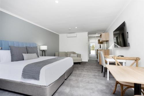 Sanctuary Inn on Westernport - Key Points
