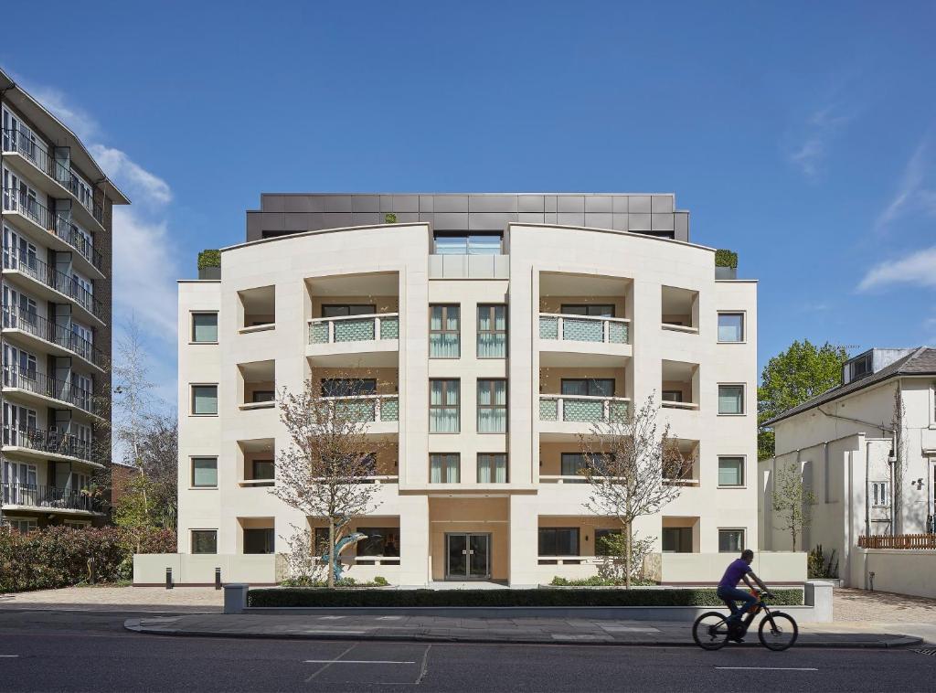 Sanctum Regents Park Review