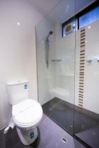 Sandown Regency Hotel & Apartments - Key Points