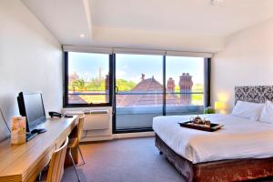 Seasons Heritage Melbourne - Key Points