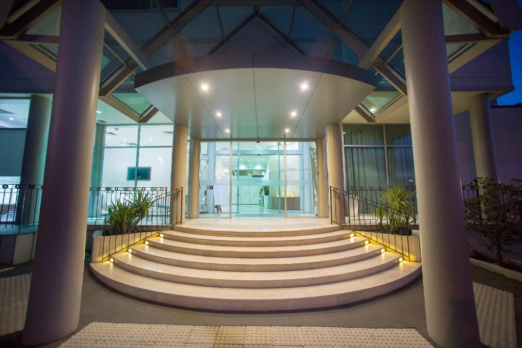 Sferas Park Suites & Convention Centre - About Your Stay