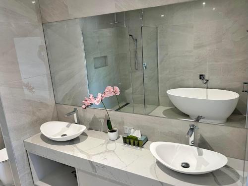Sixty Six Boutique Apartments - About Your Stay