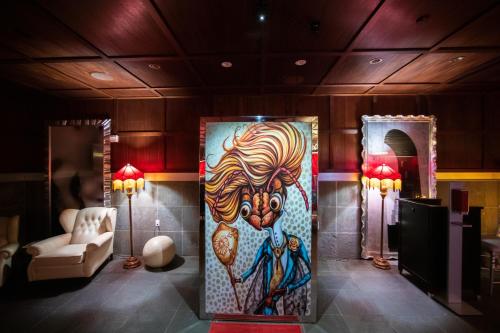 SLS Hotel, a Luxury Collection Hotel, Beverly Hills - About Your Stay
