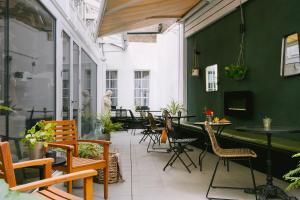 Sonder Chelsea Green - Key Points