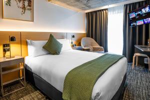 Song Hotel Sydney - About Your Stay