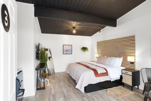 South Bay Inn - About Your Stay