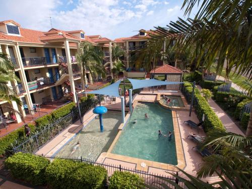 South Pacific Apartments - About Your Stay