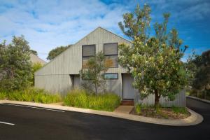 Southern Ocean Villas - Key Points