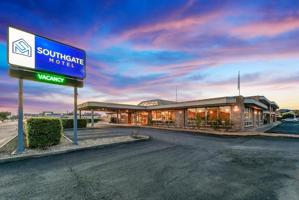 Southgate Motel Review