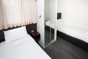 St Ives Apartments - Key Points
