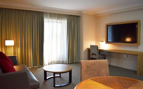 Stamford Plaza Sydney Airport Hotel & Conference Centre - Key Points