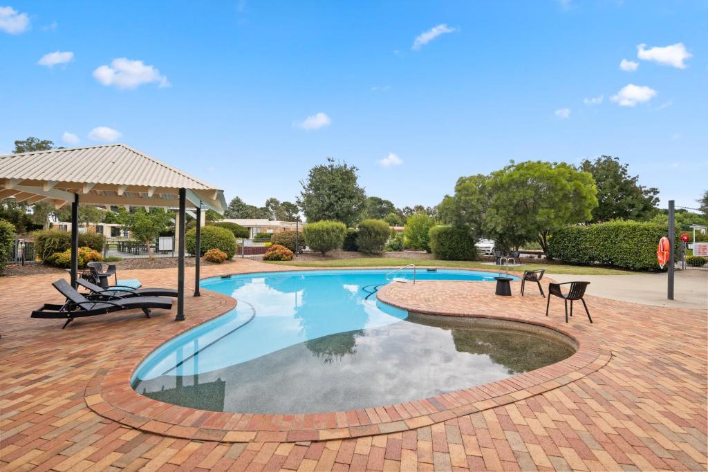 Sundown Villas - About Your Stay