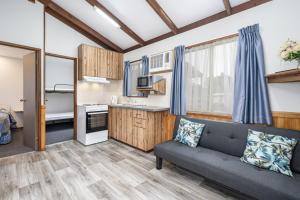 Teralba Lakeside Caravan Park Review