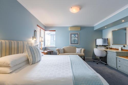The Beach House At Bayside - Key Points
