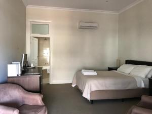 The Bridgetown Hotel - About Your Stay