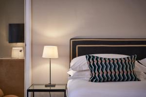 The Capital Hotel, Apartments & Townhouse - Key Points