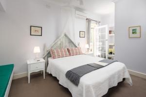 The Castle - Villa by the Sea - Key Points