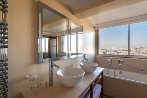 The Cavendish London - Key Points