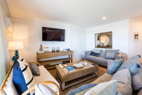 The Cove Yamba - About Your Stay