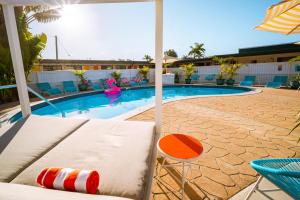 The Cubana Ballina - About Your Stay