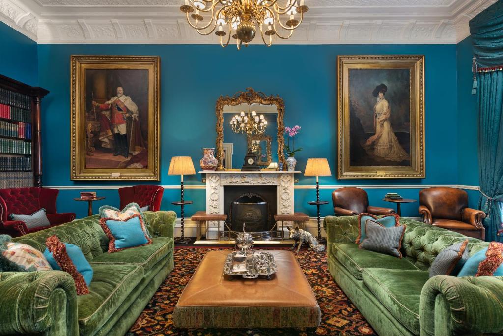 The Gore London – Starhotels Collezione Review