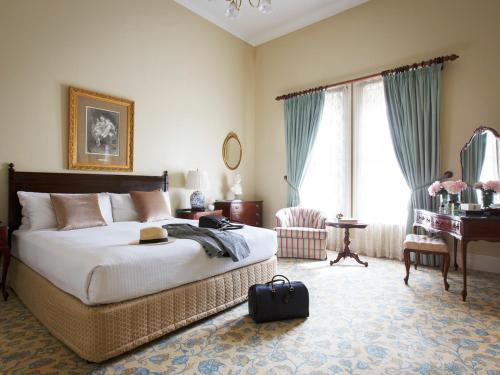 The Hotel Windsor - Key Points