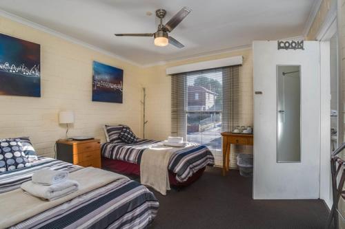 The Mews Motel - About Your Stay
