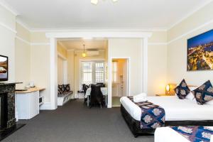 The North Shore Hotel Review