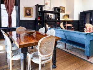 The Oliver Inn - About Your Stay