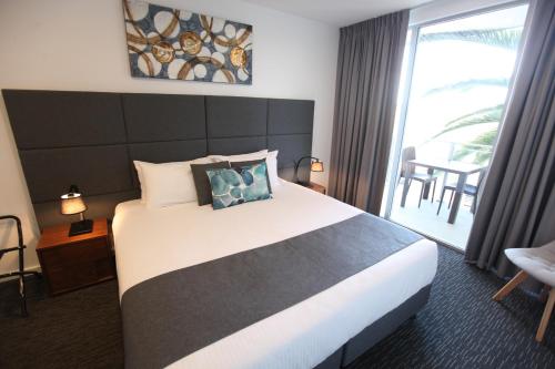 The Palms Apartments Review