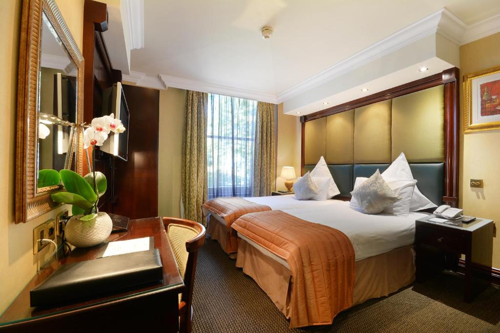 The Premier Notting Hill - Key Points
