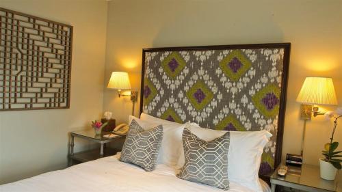 The Quogue Club - About Your Stay