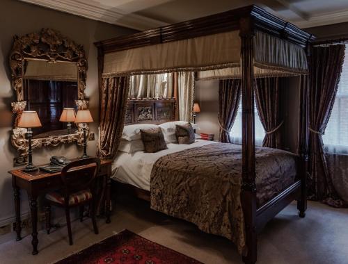 The Rookery - Key Points