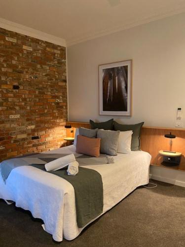 The Royal Daylesford Hotel - Key Points