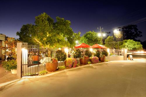 The Stirling Arms Hotel - About Your Stay