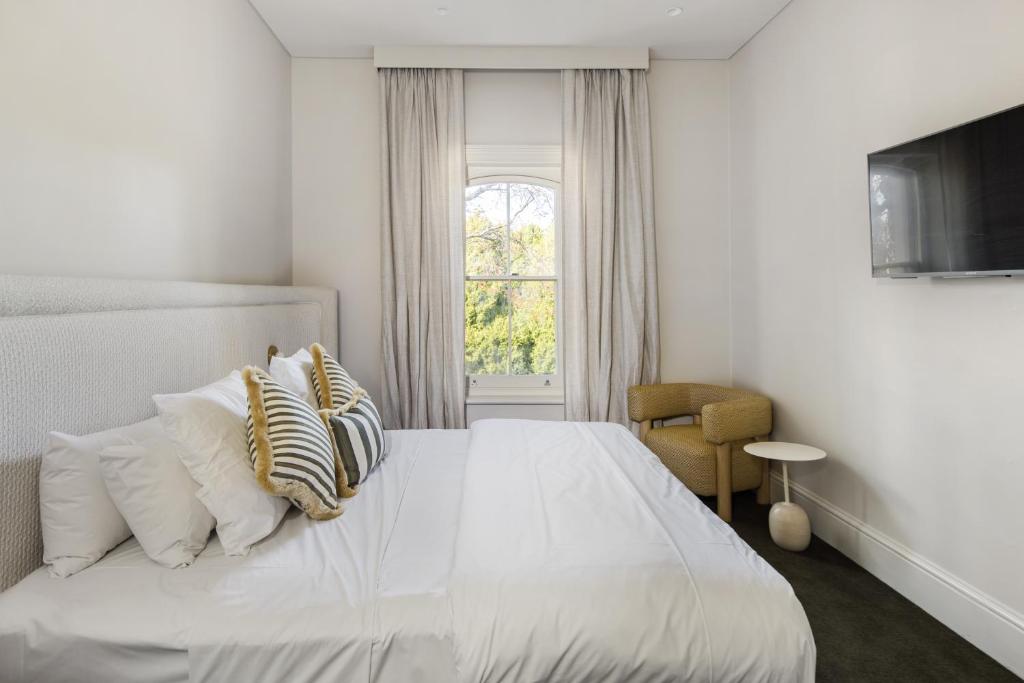 The Stirling Hotel Review