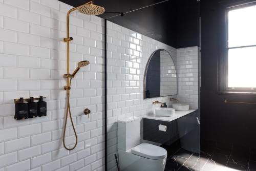 The Victoria Hotel Rutherglen - Key Points