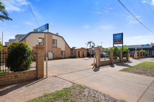 The View On Hannans Kalgoorlie - About Your Stay