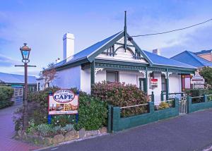 Touchwood Cottages - Key Points