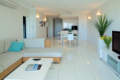 Vue Apartments Trinity Beach - Key Points