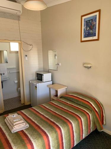 Walgett Motel - About Your Stay