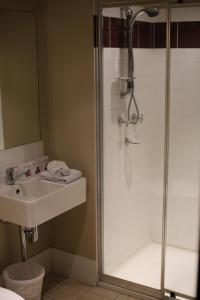 Windsor Castle Hotel - About Your Stay