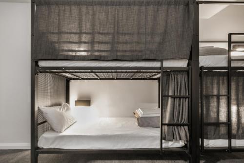 YHA Sydney Central - Key Points