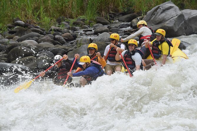 1 Day Pacuare River Rafting With Transportation and Lunch