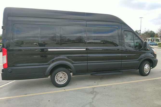 10 People Private Shuttle IAH Airport Houston-Galveston, TX.