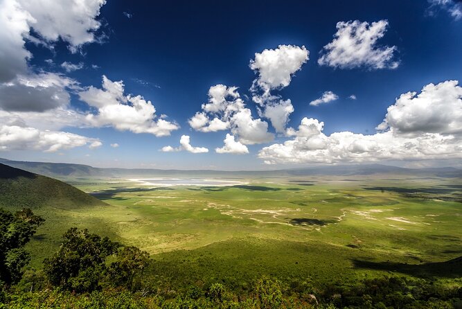 2 Day Camping 4×4 Safari: TARANGIRE & NGORONGORO CRATER