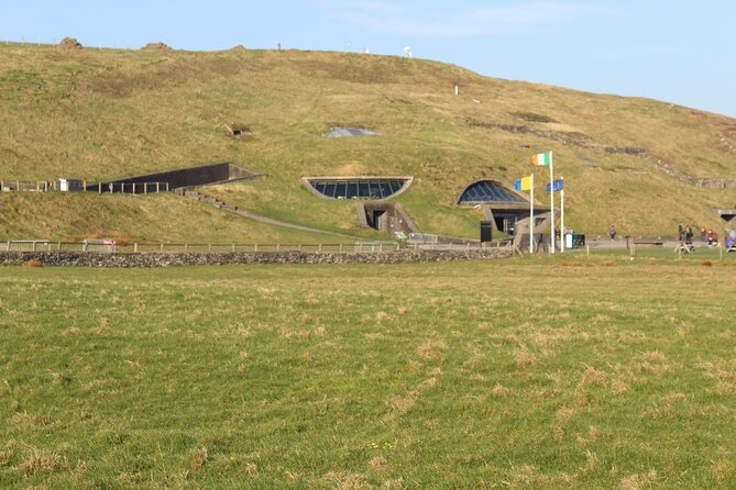 2-Day Cliffs of Moher Private Car Tour